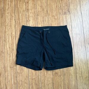 Columbia Omni-shield Shorts Size 6